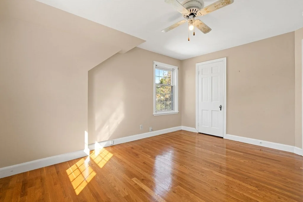 Photo of 74 Princeton Rd