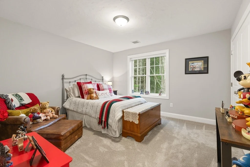 Photo of 187 Run Brook Cir