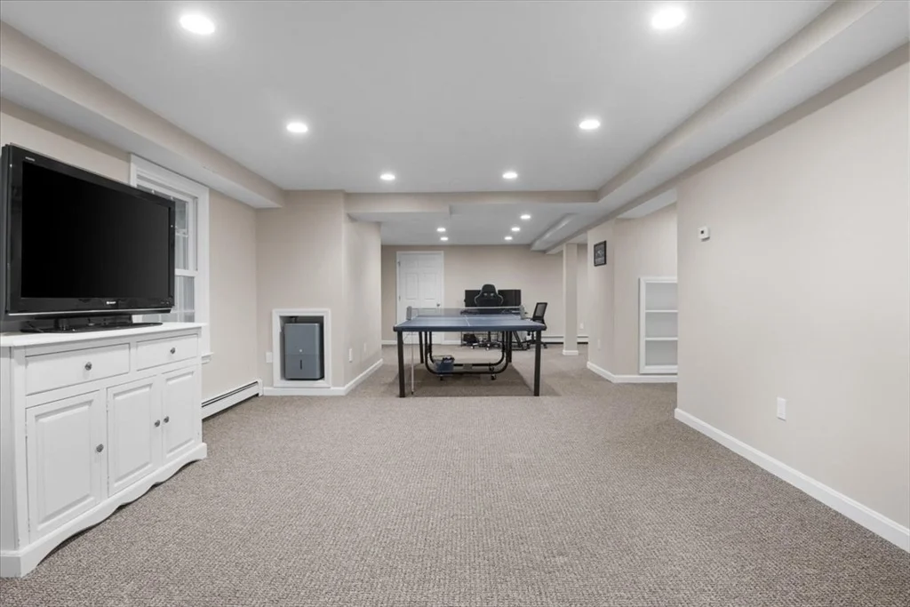 Photo of 75 Emerson Rd