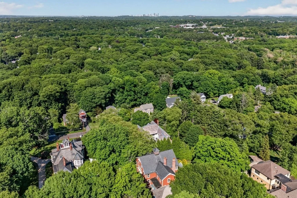 Photo of 47 Longfellow Rd