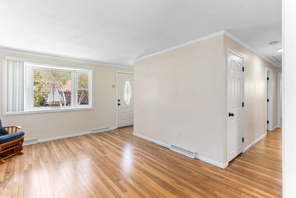 Photo of 15 Phillip Dr
