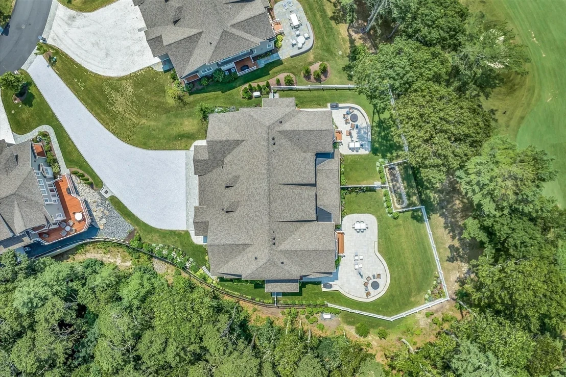 Photo of Unit A at 22 Clayton Cir