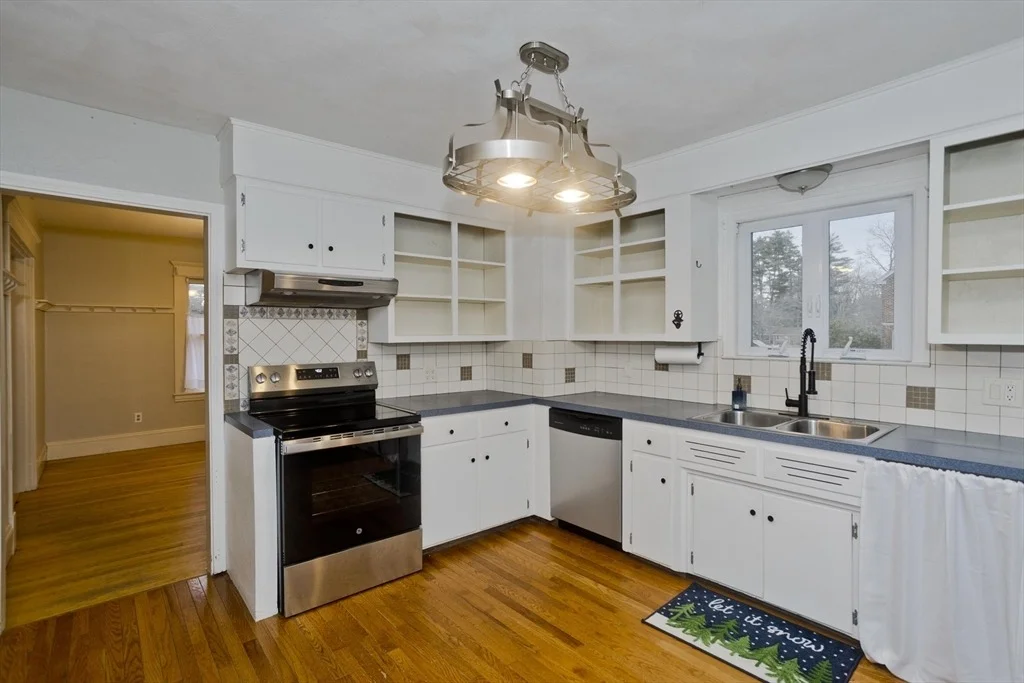 Photo of 29 Rhinebeck Ave