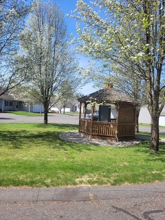 Photo of Unit 51 at 51 Pinecrest Dr