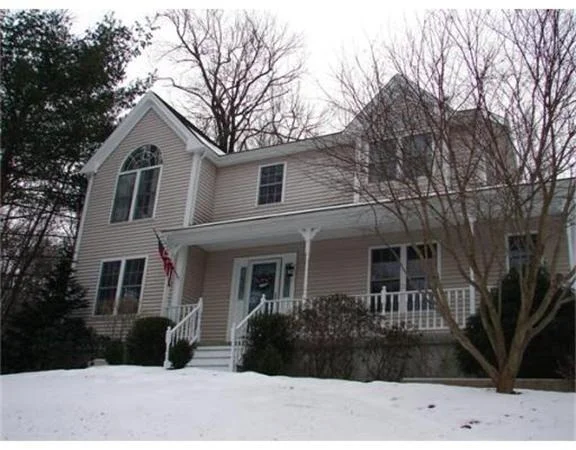 Photo of 28 Allard Cir