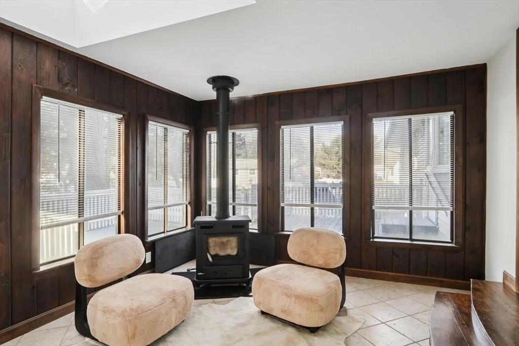 Photo of 1 Willow St