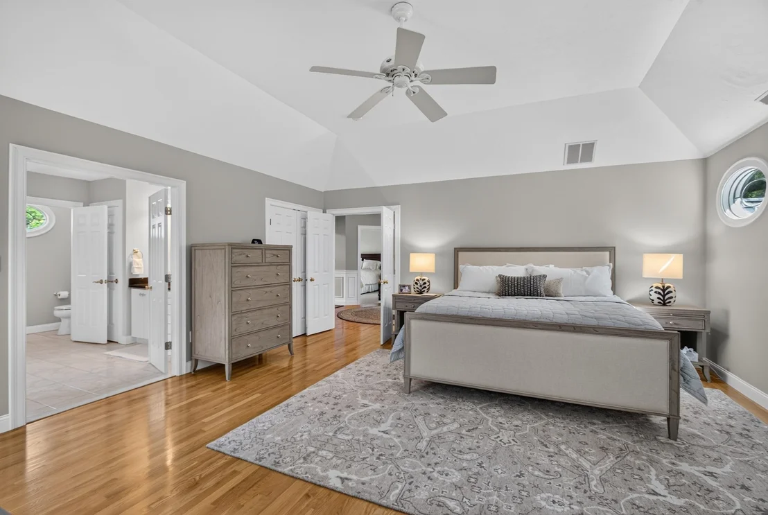 Photo of 21 Somerset Dr
