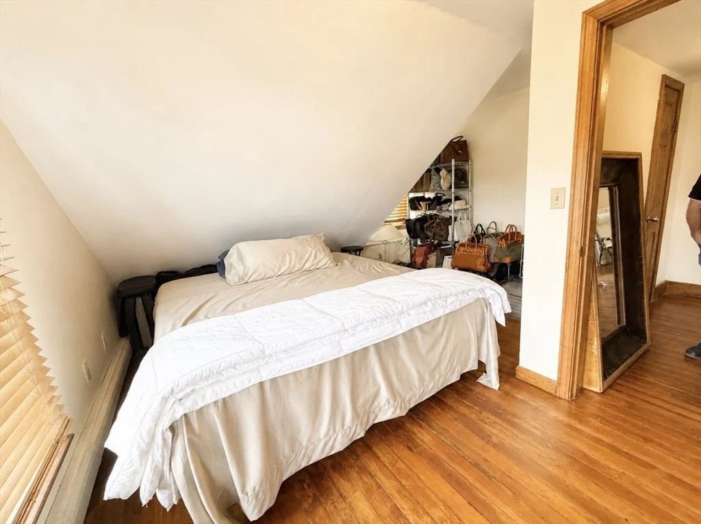 Photo of 439 Newport Rd