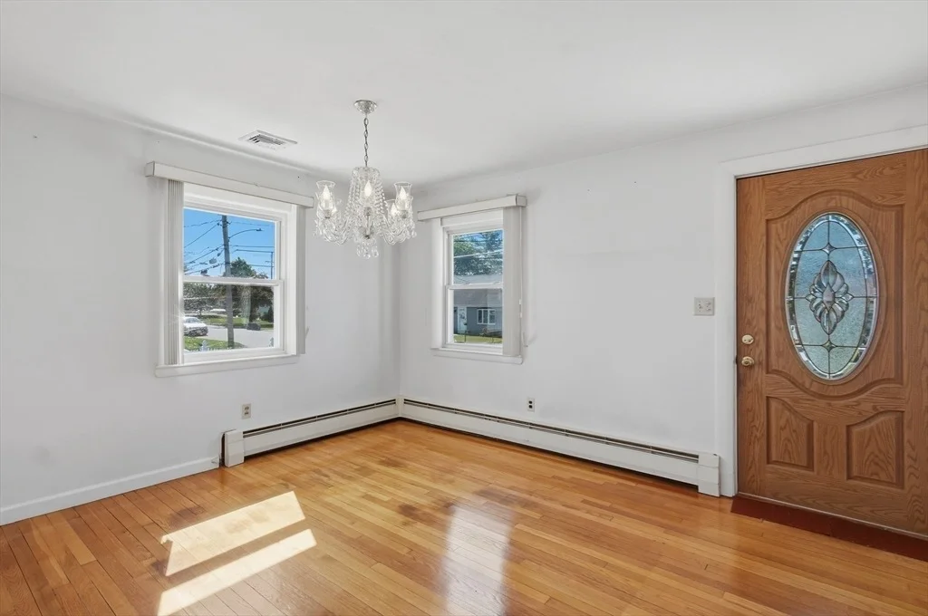 Photo of 7 Dewey Avenue