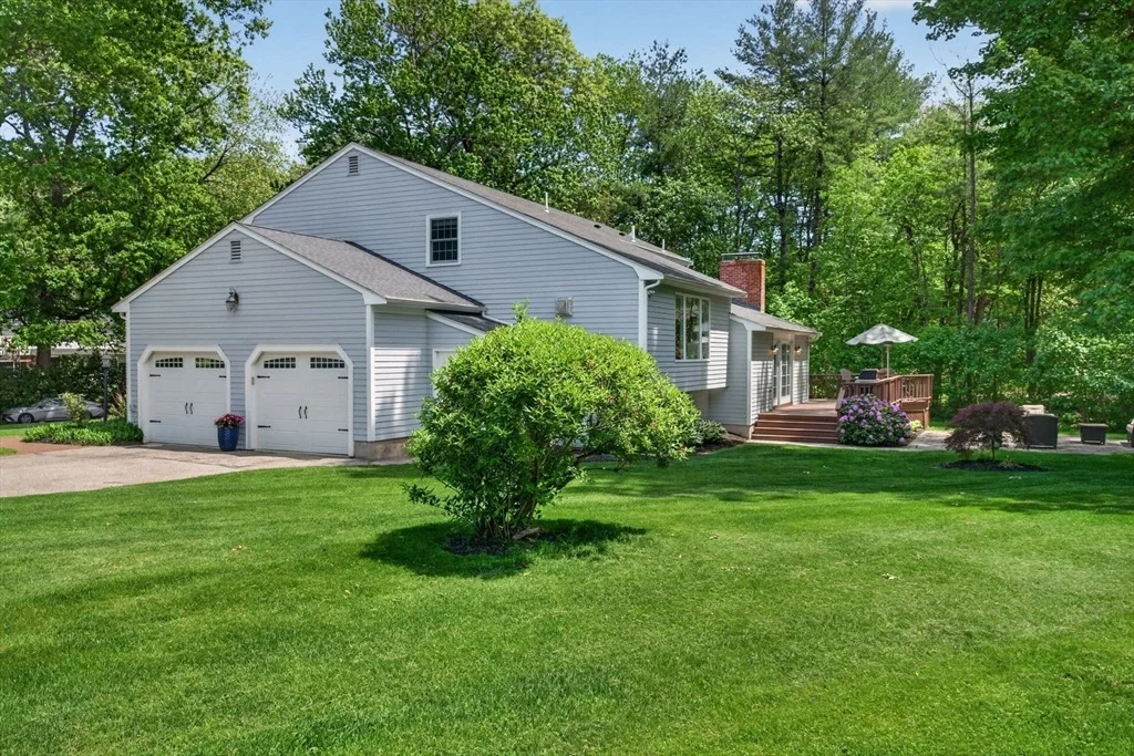 Photo of 28 Algonquin Ave