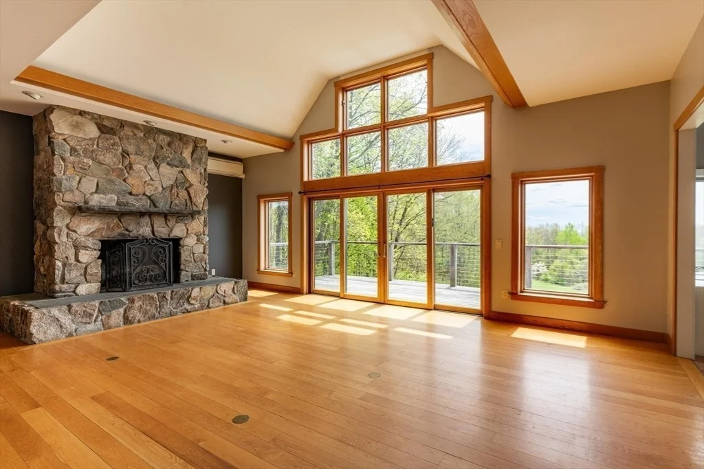 Photo of 184 West Rd