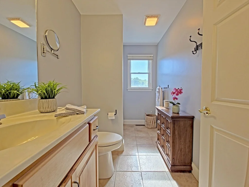 Photo of 4 Mainstay Ln