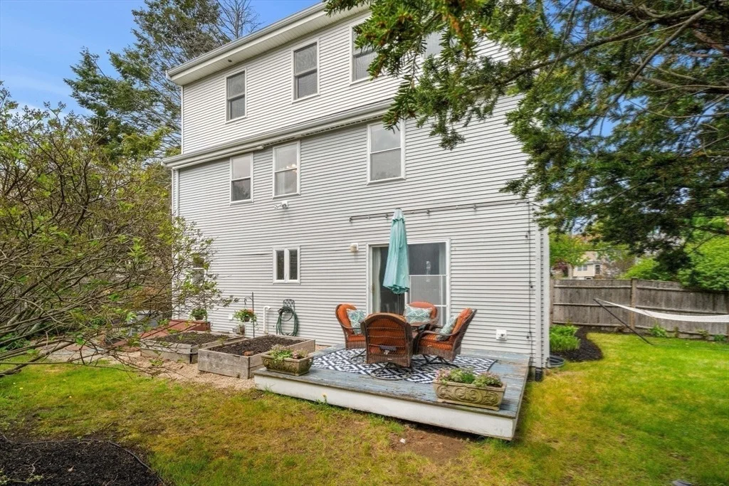 Photo of 6 Marion Ave