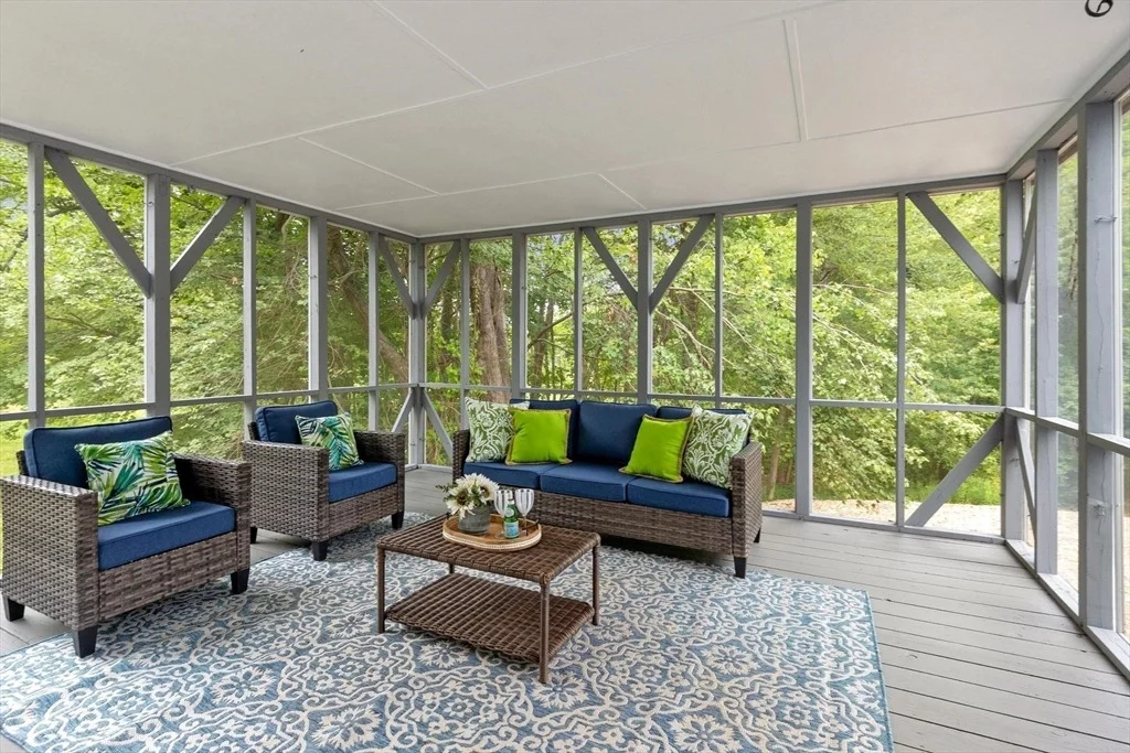 Photo of 368 Hill Rd