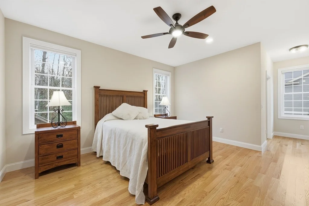 Photo of 28 Sycamore Cir