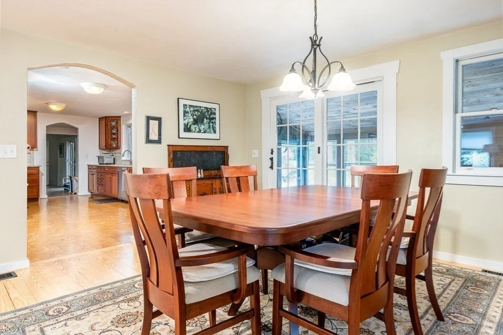 Photo of 239 Whistleberry Dr