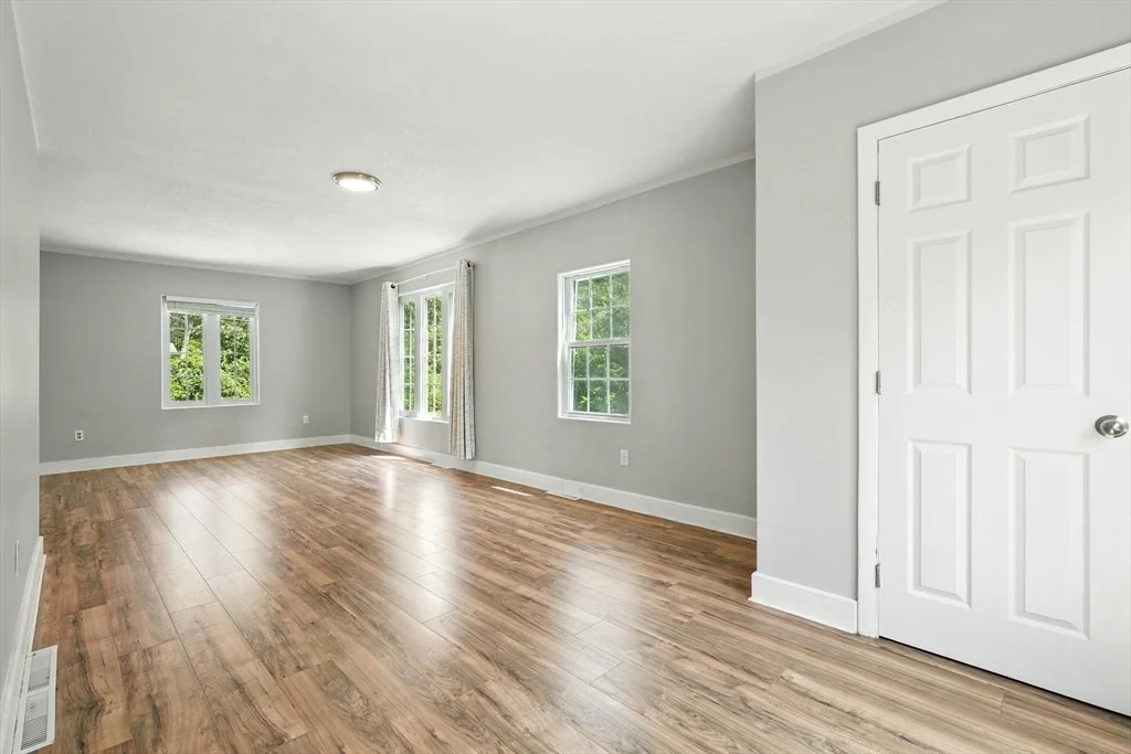 Photo of 83 Main Road