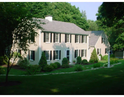 Photo of 18 Bremer Circle