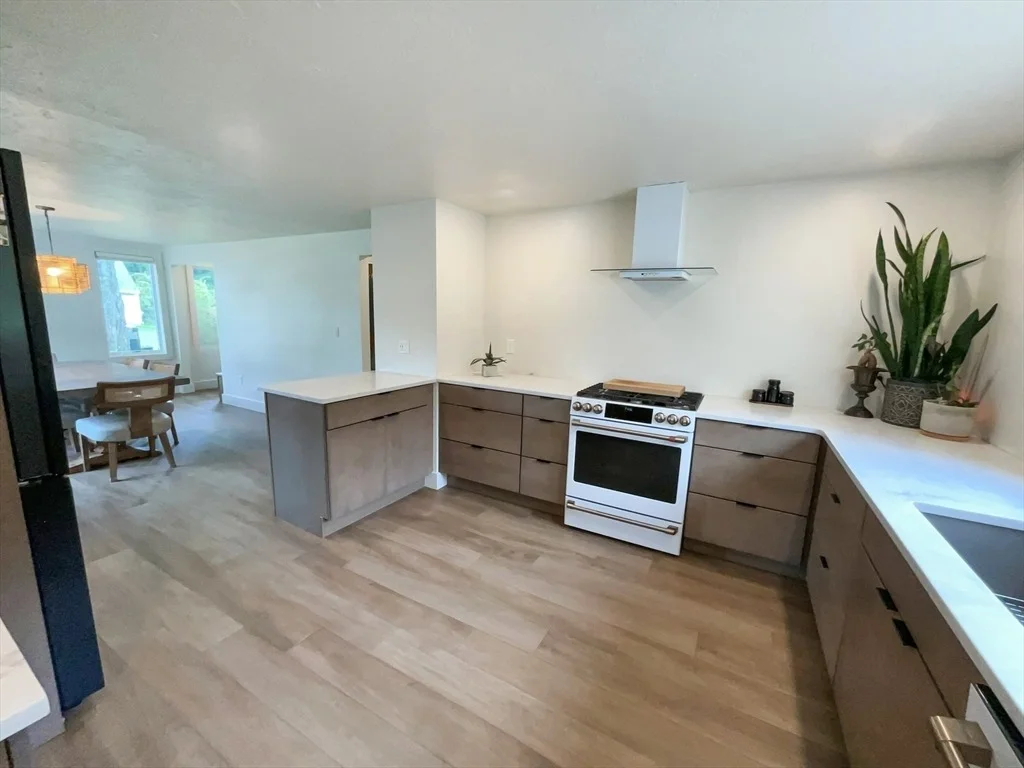 Photo of 103 Manchonis Rd