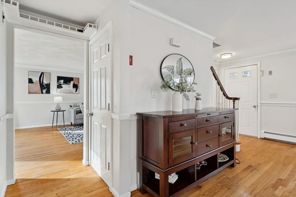 Photo of 27 Temple St