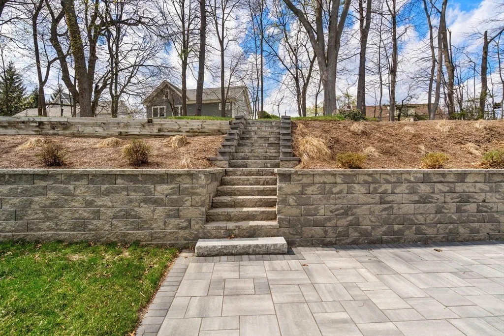 Photo of 100 Woodbine Circle