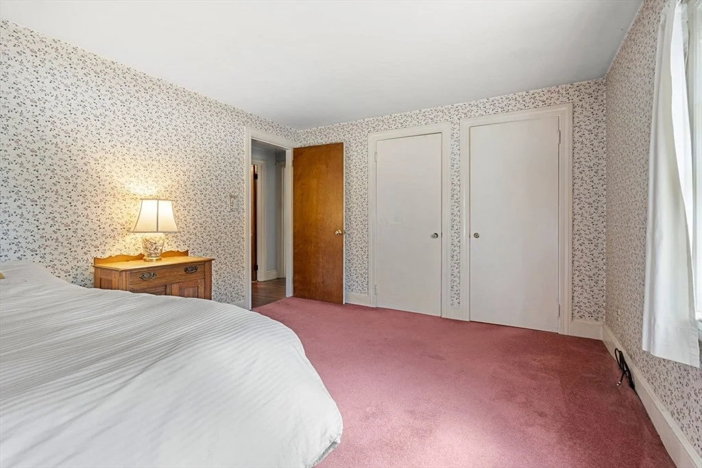 Photo of 10 Maple St