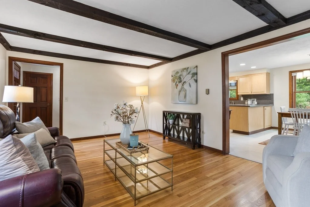Photo of 52 Diana Dr