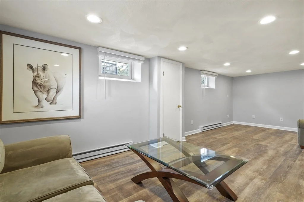 Photo of 97 Commonwealth Road
