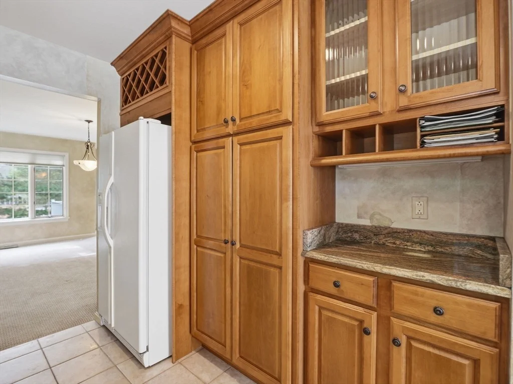 Photo of Unit 3901 at 3901 Knightsbridge Close
