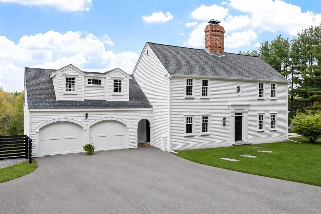 Photo of 41 Pinnacle Rd