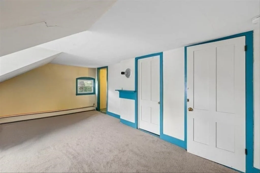 Photo of 10 Summit Ave
