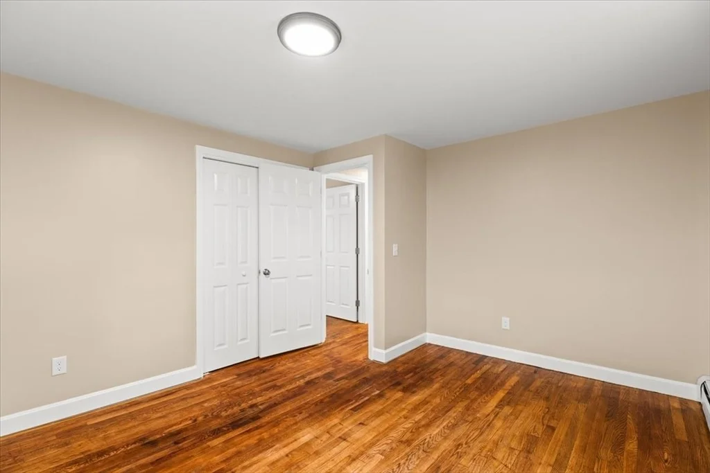 Photo of 4 Simmons St