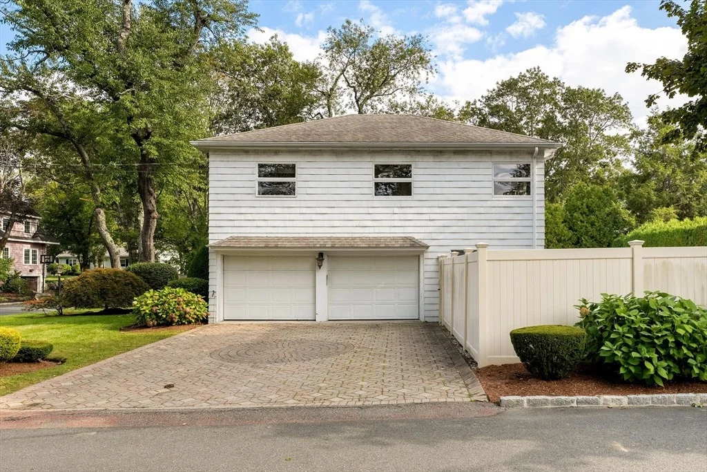 Photo of 50 Tomahawk Rd