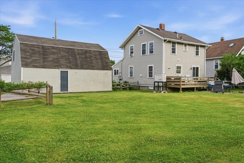 Photo of 13 6th Avenue