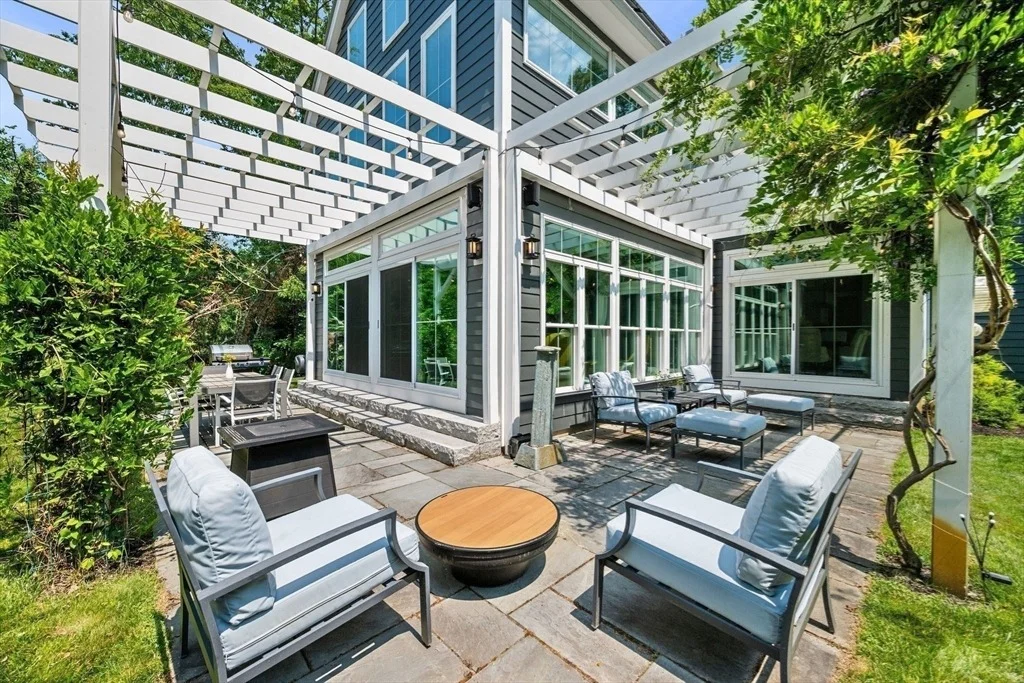 Photo of 151 Hillside St