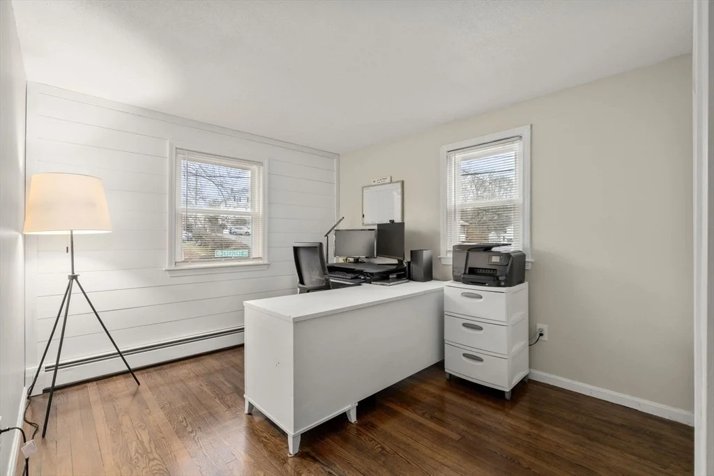 Photo of 12 Crescent Dr