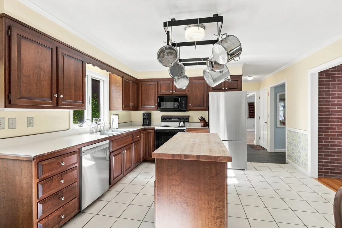 Photo of 87 Montague Rd