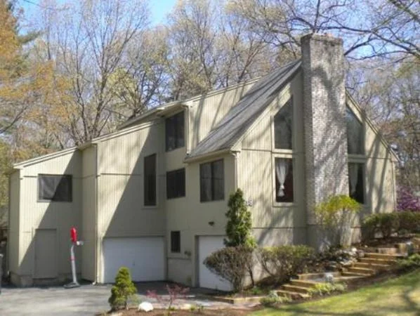 Photo of 18 Carriage House Path