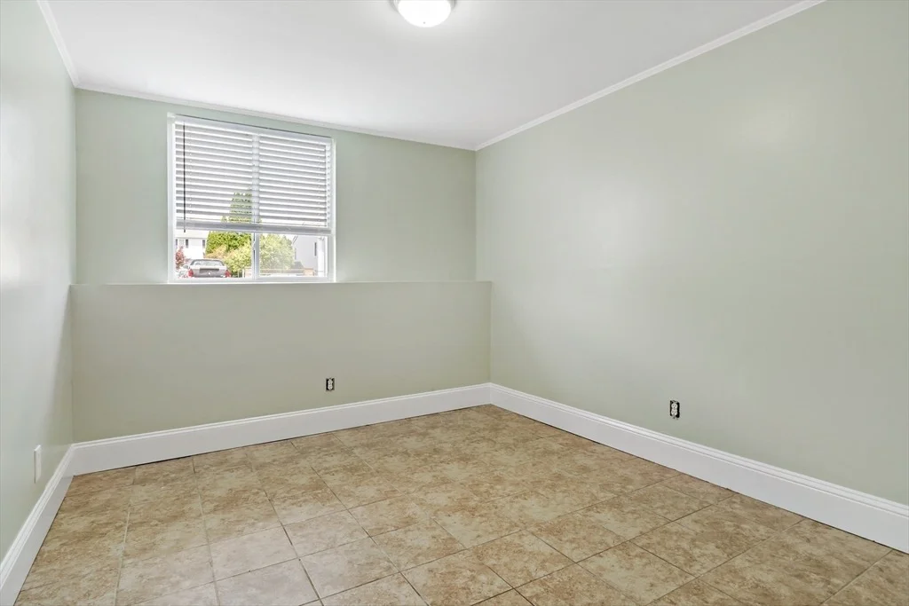 Photo of Unit 1 at 239 Glasgow St