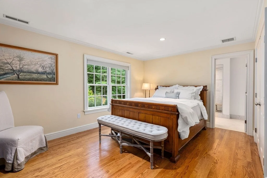 Photo of 91 Montvale Rd