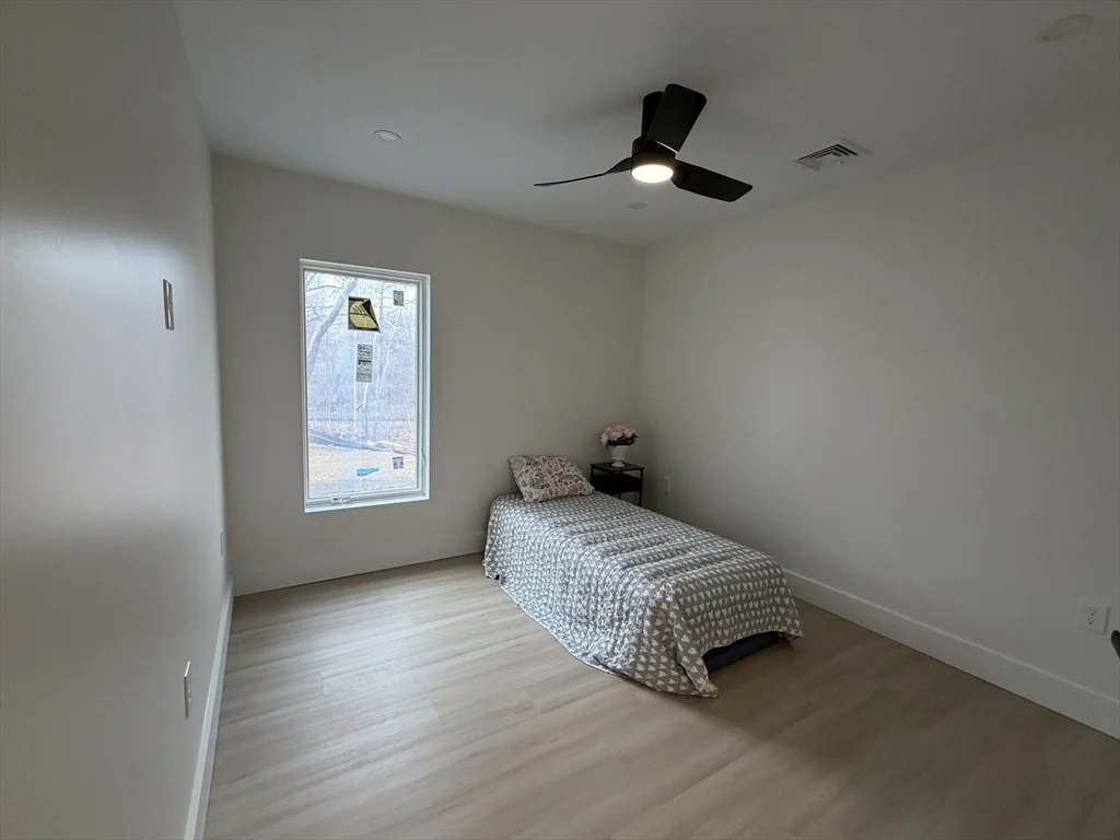 Photo of 16 Smith Hanson Rd