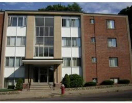 Photo of Unit 26 at 851 Broadway