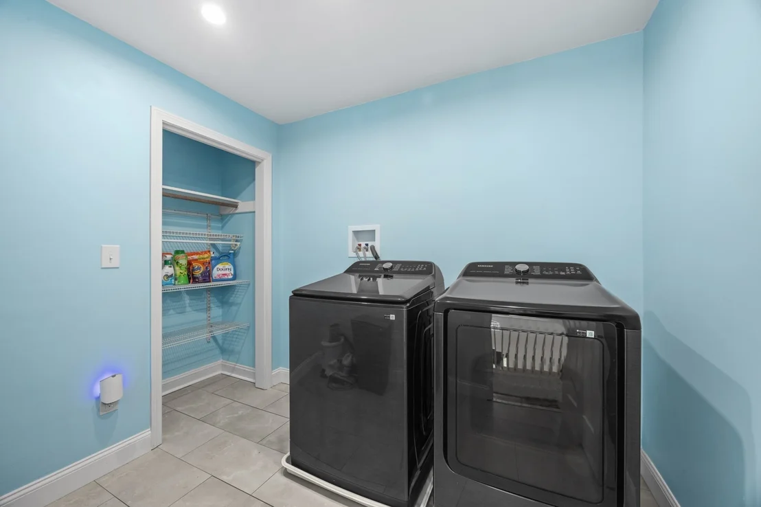 Photo of 101 Diniz Drive