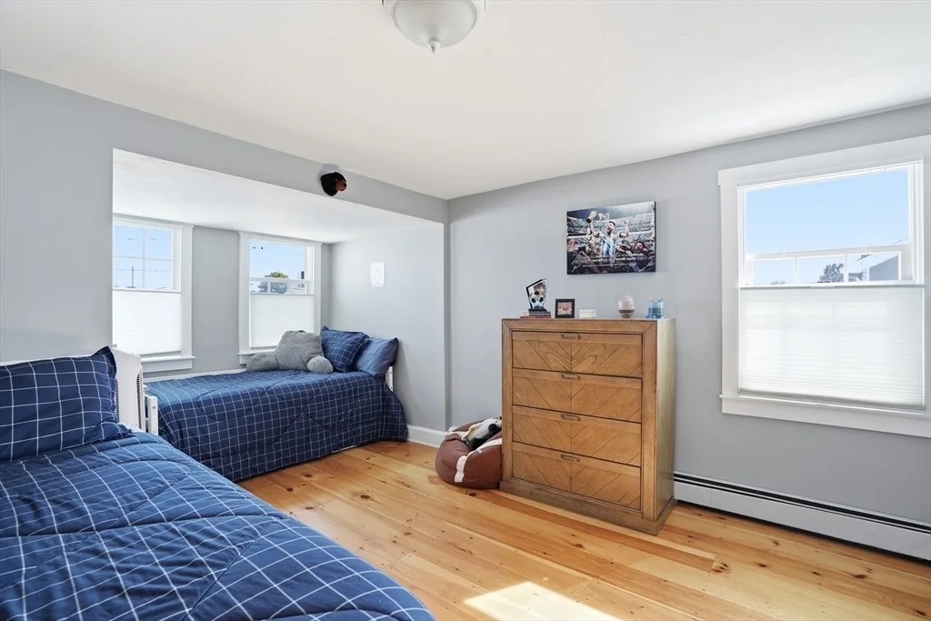 Photo of 37 Eleventh Ave