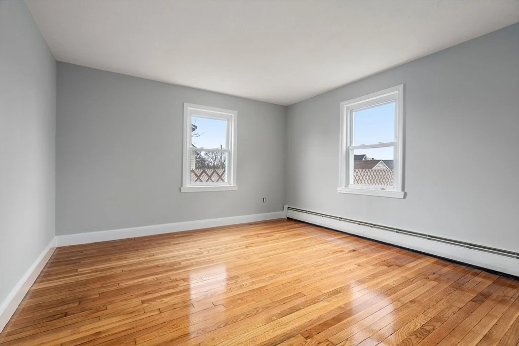 Photo of 5 Ballard