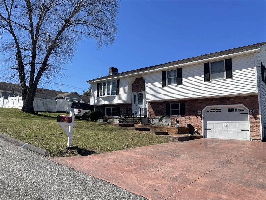 Photo of 132 Ondrick Dr