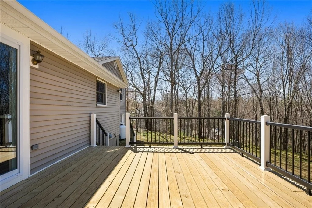 Photo of 25 Collier Cir