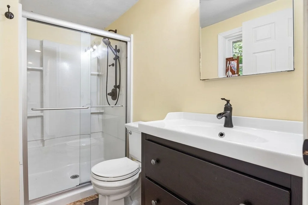Photo of 71 Pelczar Rd