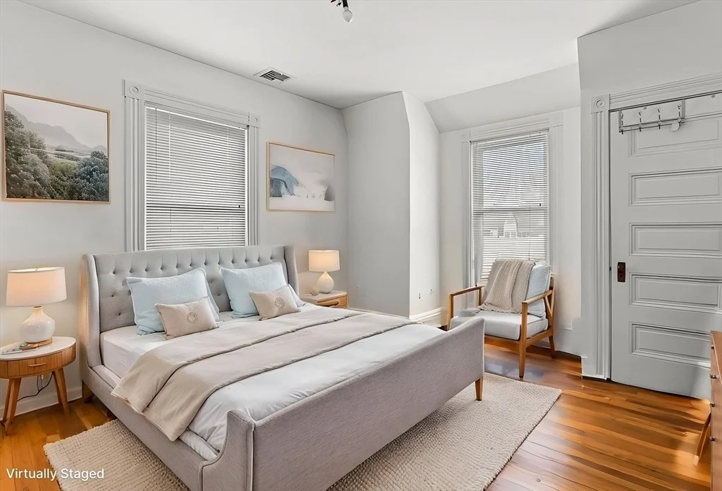 Photo of 7 King St.