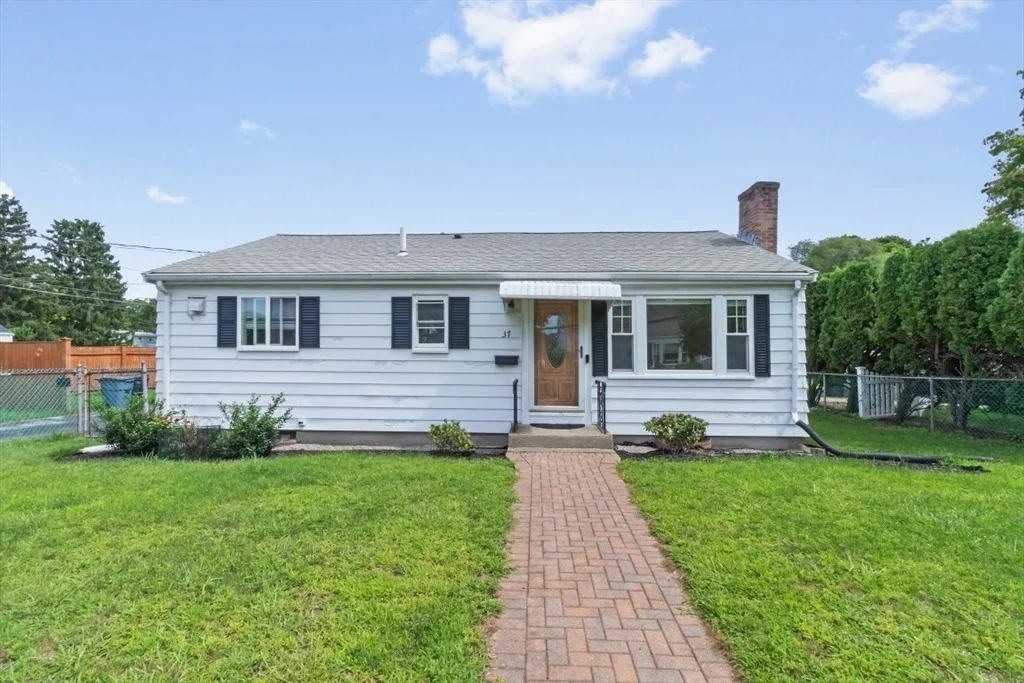 Photo of 37 Kenmore Rd